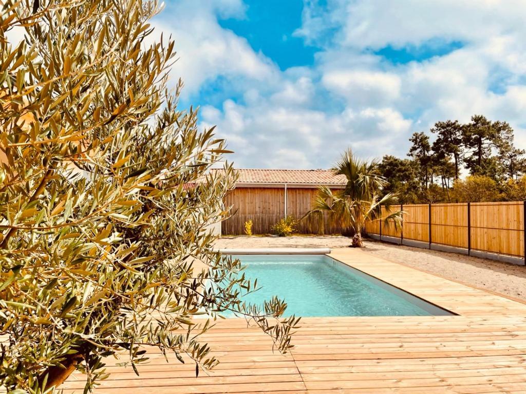 Villashomeclet - Villa Palm Beach Vensac Bagian luar foto